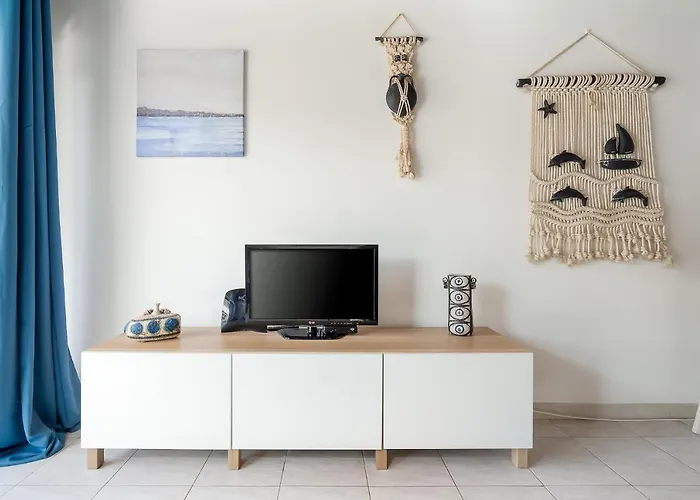 Mouramar One Bedroom Apartment, With Pool Quarteira