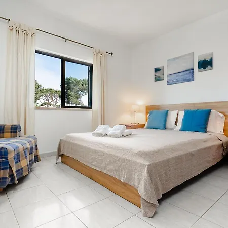 Mouramar One Bedroom Apartment, With Pool Apartment *